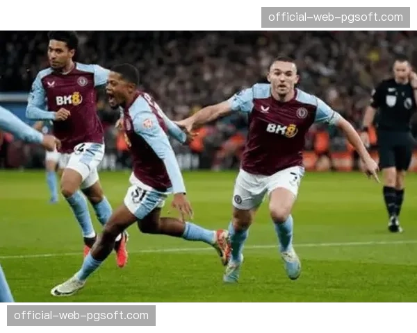 维拉主场爆冷不敌十人布伦特福德 错失缩小积分差距良机